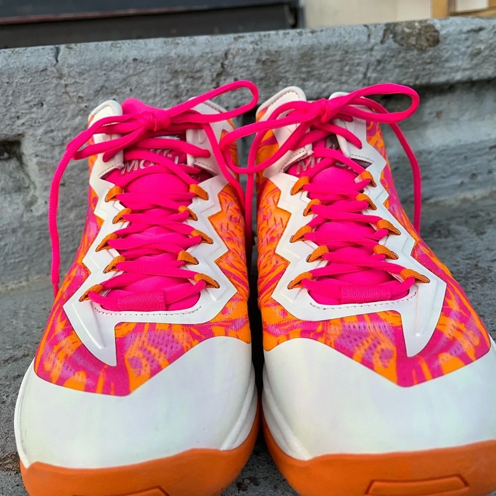 Vibrant Pink and Orange Athletic Shoes with Mesh Design - Picture 5 of 6